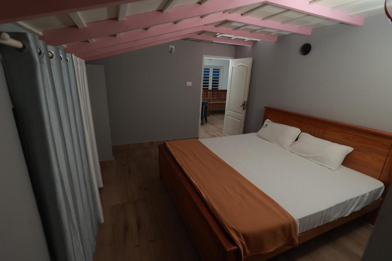 מאננטהוואדי Babu'S Homestay By Lexstays מראה חיצוני תמונה